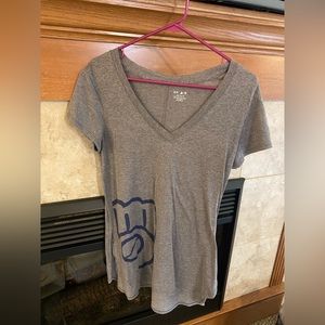 Women’s under armor Milwaukee Brewers gray short sleeve tshirt size medium